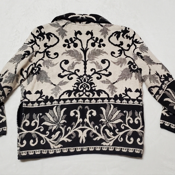 VINTAGE 90s Flashback Black Cream Knit Shawl Collar Oversized Blanket Jacket S - Picture 9 of 12